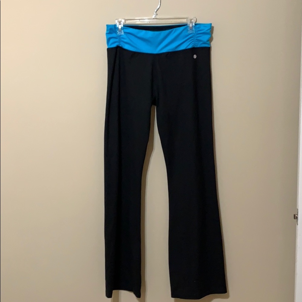 Bally total fitness pants